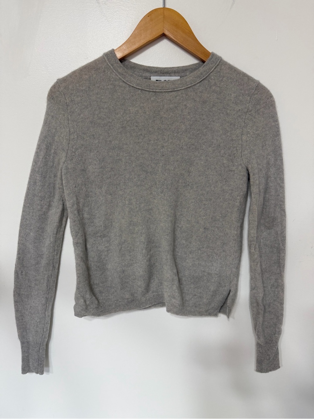 Filoro Women’s XS 100% Cashmere 2-Ply Gray Crewneck Sweater Quiet Luxury Classic